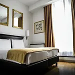 At Forty-one 4*