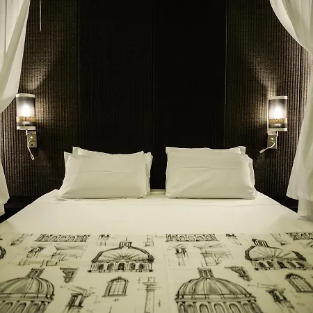 At Forty-one Hotel Rome