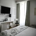 At Forty-one Hotel Rom