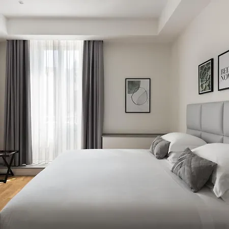 Hotel At Forty-one