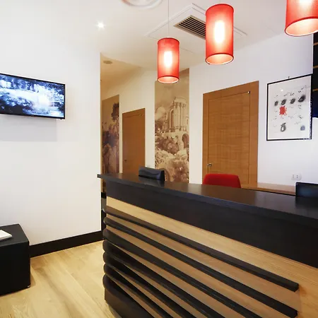 Hotel At Forty-one 3*