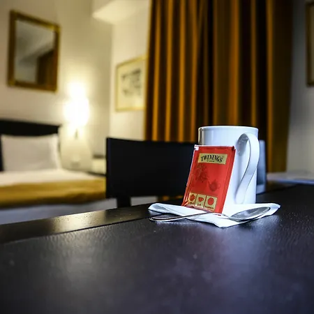 At Forty-one Hotel Rome