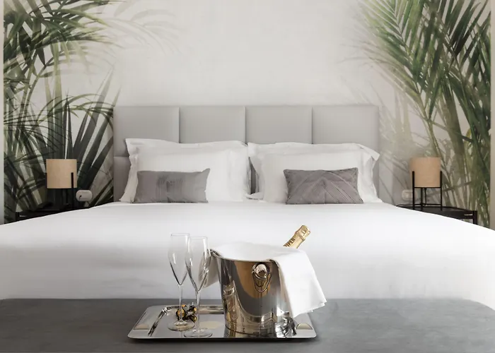 At Forty-one Hotel 4*