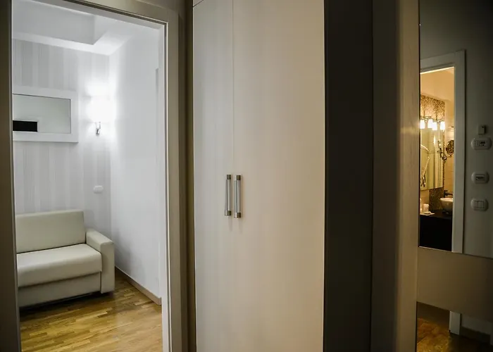 At Forty-one Hotel Roma